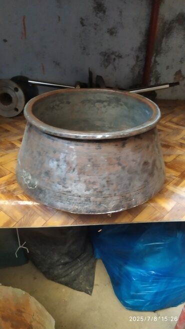 Bağ və bostan üçün digər məhsullar: Mis qazanlar və ləyən, prablemi deşiyi yoxdur əla vəziyyətdədir. hər — 8