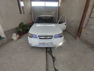 деу несия: Daewoo Nexia: 2010 г., 1.6 л, Механика, Бензин, Седан