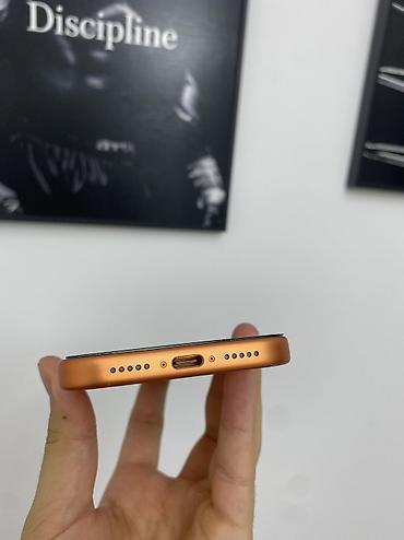iphone 12 pro mac: IPhone 17 Pro, Б/у, 256 ГБ, Оранжевый, Защитное стекло, Чехол, 100 % — 5
