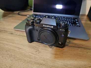 оперативная память transcend: Fujifilm X-T1 проффесиональная камера Состояние отличное, выдает