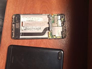 bateriya: Xiaomi Redmi 6A (qara) korpus və ehtiyat hissələri. telefonun ekrani — 2