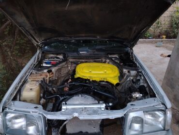 двигатель мерседес спринтер 2 2 cdi: Mercedes-Benz E 200: 2 l | 1992 il Sedan