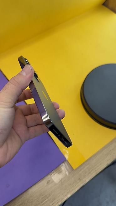 Apple iPhone: IPhone 13 Pro, Б/у, 128 ГБ, 95 % — 12