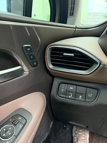 мотоблок матор: Hyundai Santa Fe: 2019 г., 2.2 л, Автомат, Дизель, Кроссовер — 8