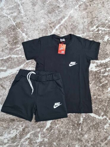 pantalone i sakoi zenski: Nike, M (EU 38), L (EU 40), XL (EU 42), Single-colored