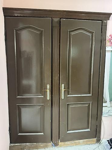 ikinci el qapı: Qonaq otağı üçün İşlənmiş Otaq qapısı Çərçivə ilə, Zəmanətli, Ödənişli quraşdırma, Ödənişli çatdırılma, Rayonlara çatdırılma — 1
