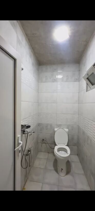 Uzunmüddətli kirayə evlər: 80 kv. m, 2 otaqlı, İşıq, İnternet, Telefon -da lalafo.az — 11 Uzunmüddətli kirayə evlər: 80 kv. m, 2 otaqlı, İşıq, İnternet, Telefon — 11