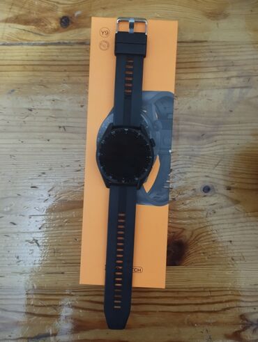 Продаю Smart часы от фирмы Hoco почти новые.10-видов заставок