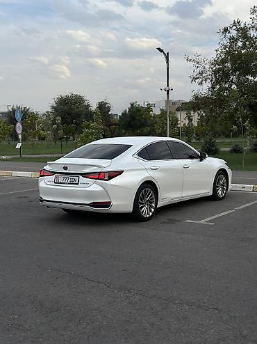 Lexus: Lexus ES: 2019 г., 2.5 л, Вариатор, Гибрид, Седан — 4