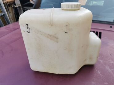 Auto delovi: Posuda prskalice brisaca sa motorom Lada 2121,21213,21214 Niva, br.3 — 8