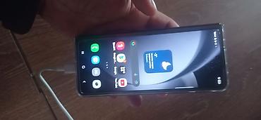 Samsung: Samsung Galaxy Z Fold 2 — 8