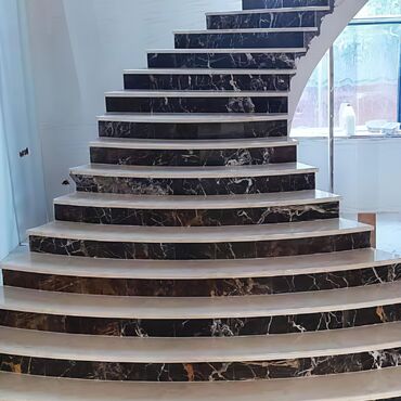 насосы для воды: Mətbəx adaları, stolüstü səthlər və pilləkən üzlükləri üçün