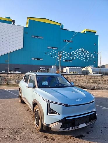 70 сом: Kia EV5: 2024 г., Автомат, Электромобиль, Кроссовер — 1