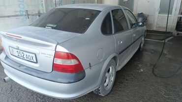 бу рейлинги: Opel Vectra: 1999 г., 2 л, Автомат, Бензин, Седан