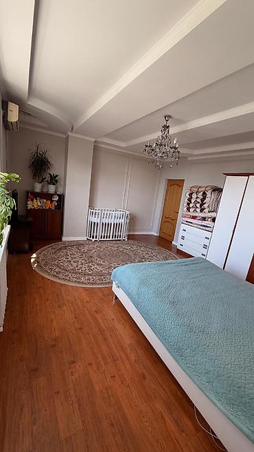 Продажа квартир: 3 комнаты, 80 м², 7 мкр Элитка, 7 этаж — 7