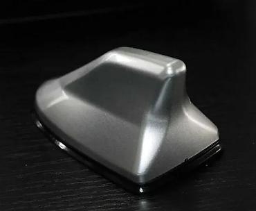 Tuning oprema: Auto antena “shark fin” (ajkulina peraja) - Tip: dekorativna/AM-FM — 8