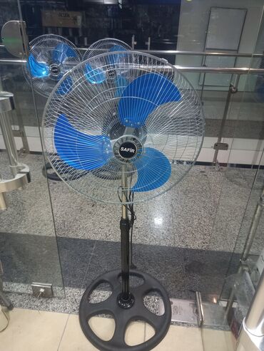 rengli led: Vintilyator.sərinkeş.yeni.Avtovağzalda
