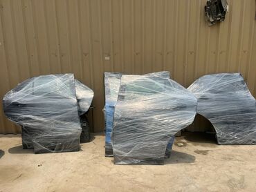 Avtomobil qapıları: Mavi rəngdə olan avtomobilin sol arxa qapısı satılır. Qapı şüşəsi və — 3