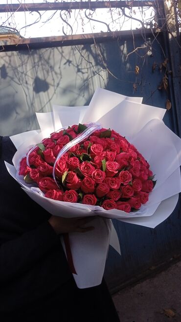 Цветы и букеты: Акция ‼️‼️💐51 роза и 101 роза‼️любое оформление на бесплатно по Вашему — 10