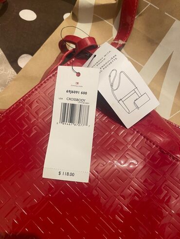 qırmızı çanta: Salam yenidir xaricdən almışam 118 dollara