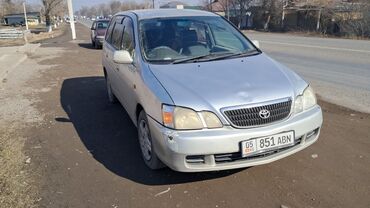 продам мот: Toyota Gaia: 2002 г., 2 л, Автомат, Бензин, Минивэн