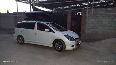 кыргызча кийимдер: Аренда авто TOYOTA WISH 7местный чисто уютно комфорт кондиционер Кант