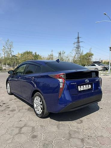 highlander 2: Toyota Prius: 2018 г., Гибрид, Хэтчбэк — 3