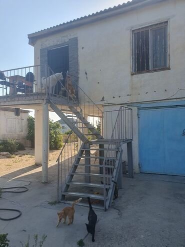 кирпичный завод балыкчы: 3 otaqlı, 104 kv. m, Orta təmir