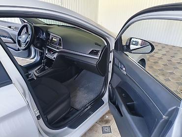 Hyundai: Hyundai Elantra: 2018 г., 1.6 л, Автомат, Дизель, Седан — 7