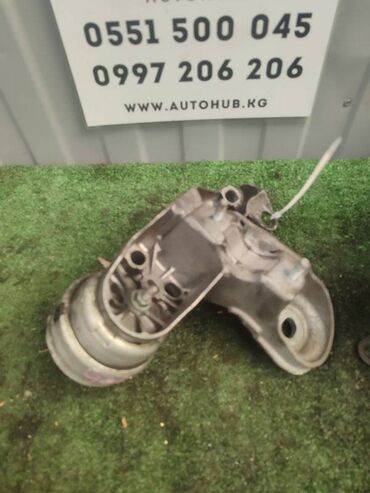 Рычаги: Подушка мотора Volkswagen at lalafo.kg Рычаги: Подушка мотора Volkswagen
