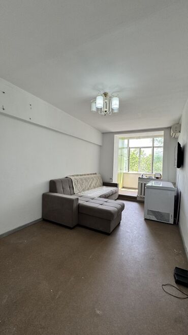 квартира флармония: 2 комнаты, 35 м², Индивидуалка, 3 этаж, Евроремонт