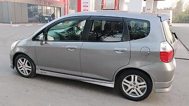 01: Honda Fit: 2003 г., 1.5 л, Автомат, Бензин, Хэтчбэк — 6