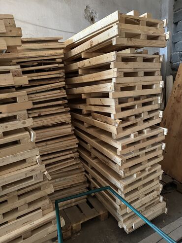 поддоны деревяные: Продаю коробки фанерные с поддонами дёшево