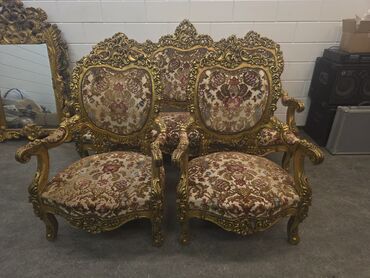 Stilske garniture: Luksuzni barokni set garniture za sedenje – 3 dela - Sastav: trosed — 8