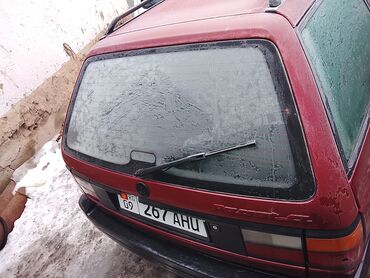 Volkswagen: Volkswagen Passat: 1989 г., Механика, Универсал — 6