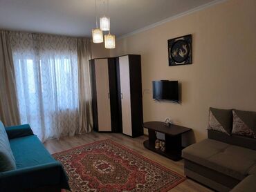 квартира керек аламедин базар: Сдаем квартиру в ЦО Радуга 52 кв м. на 4- 5 чел. + ребенок, на 3