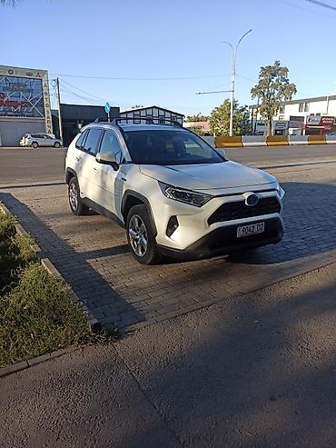 highlander 2017: Toyota RAV4: 2021 г., 2.5 л, Гибрид, Кроссовер — 1