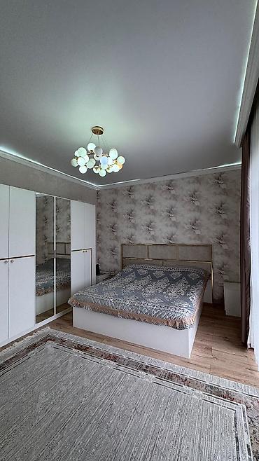 Продажа коттеджей и домов: 5 и более комнат, 280 м², 4 соток, Бишкек, Рухий Мурас ж/м Агентство недвижимости — 23