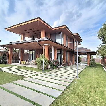 600 м², 6 комнат и более, Киргизия 1