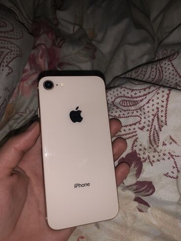 пйфон 12: IPhone 8, Б/у, 64 ГБ, Чехол, 100 %