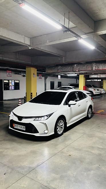 Toyota: Toyota Corolla: 2020 г., 1.8 л, Автомат, Гибрид, Седан — 3