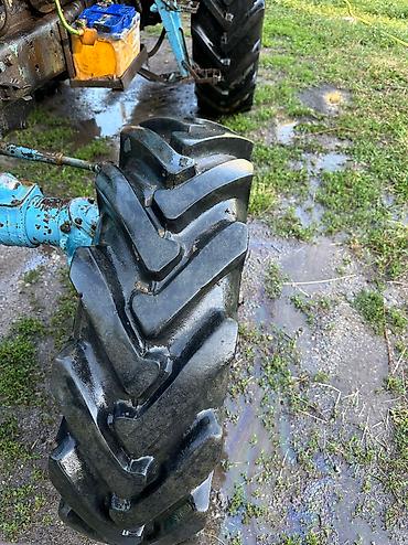 Тракторы МТЗ (Беларус): Модель: 82, Б/у, 1992 г., Трактор с другими агрегатами — 8