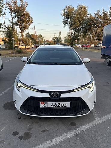 Toyota Corolla: 2020 г., 1.8 л, Автомат, Бензин, Седан