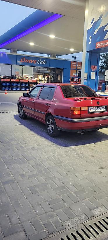 морда венто: Volkswagen Vento: 1992 г., Бензин, Седан — 4