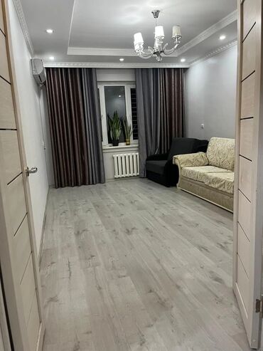 маевка квартира керек: 2 бөлмө, 52 кв. м, 105-серия, 4 кабат, Евроремонт