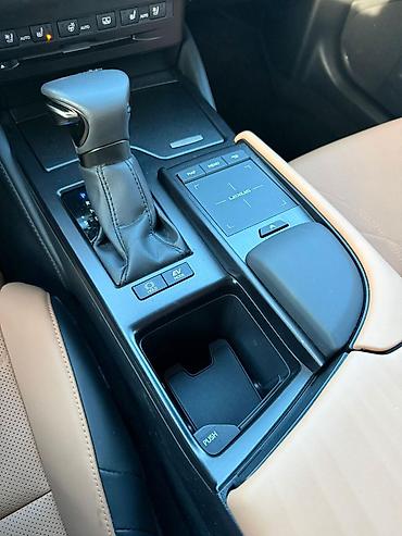 Lexus: Lexus ES: 2021 г., 2.5 л, Автомат, Гибрид, Седан — 13