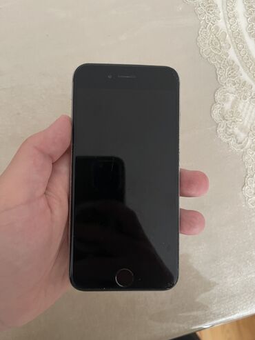 Apple iPhone: IPhone 6, 16 GB