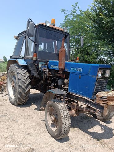 qoşqulu traktorlar: Тракторы