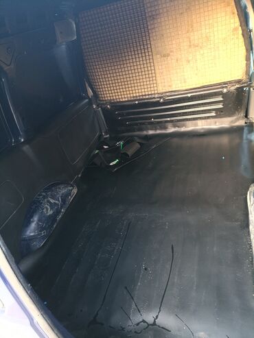 Opel: Opel Combo: 1.3 l | 2008 il 282000 km Van body type — 8