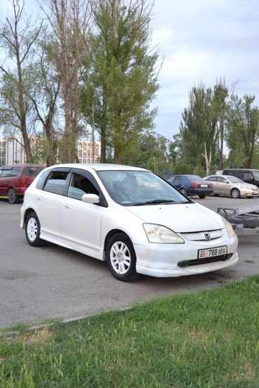 Honda: Honda Civic: 2003 г., 1.5 л, Автомат, Бензин, Хетчбек